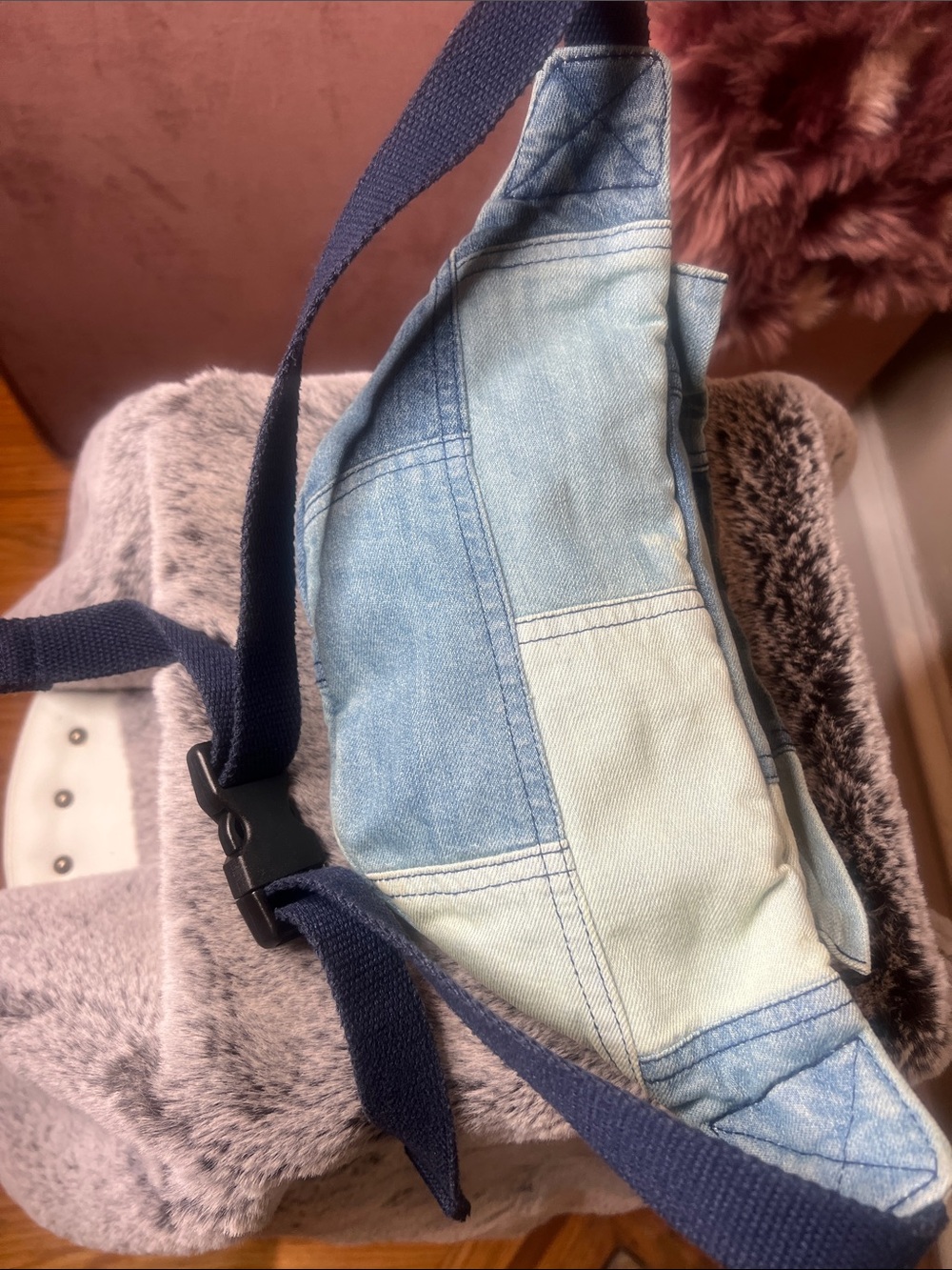 Ralph Lauren Light Denim Fanny Pack with Navy Pony - Picture 5 of 5
